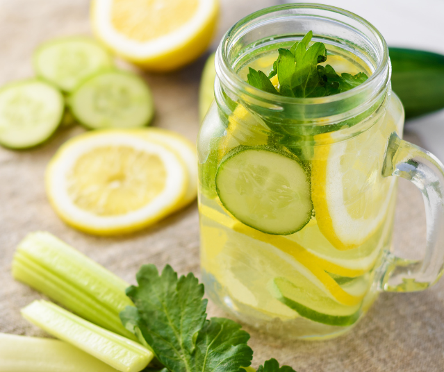 Drinking Detox Water